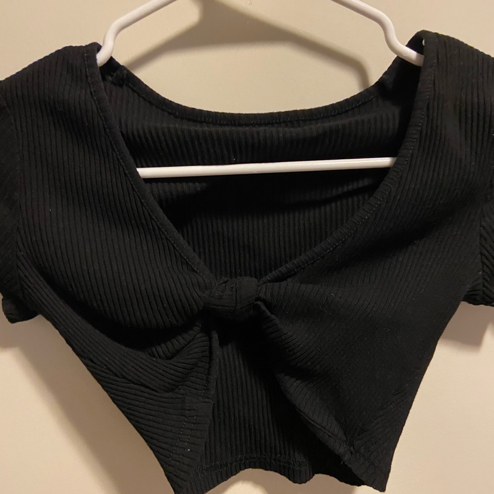 Black crop top
